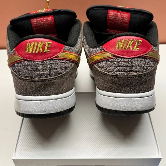 Nike SB Dunk Low Pro Beijing Size 11.5 - Picture 6 of 10